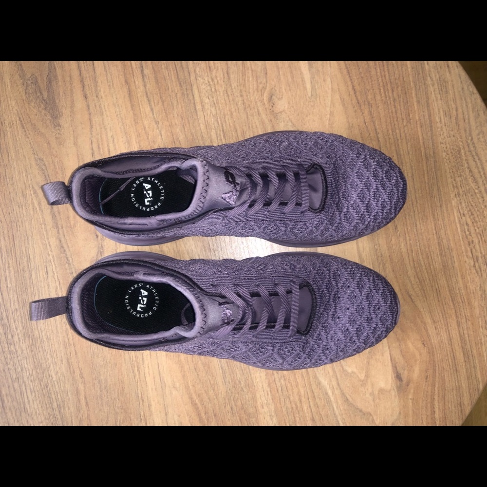 APL WOMENS TECH LOOM PHANTOM SNEAKER